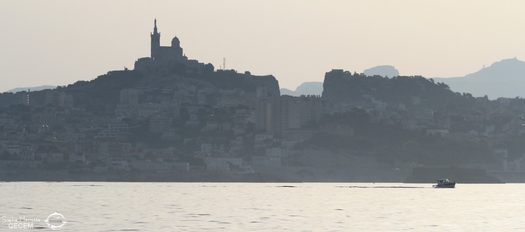 Le soleil se lève sur Marseille