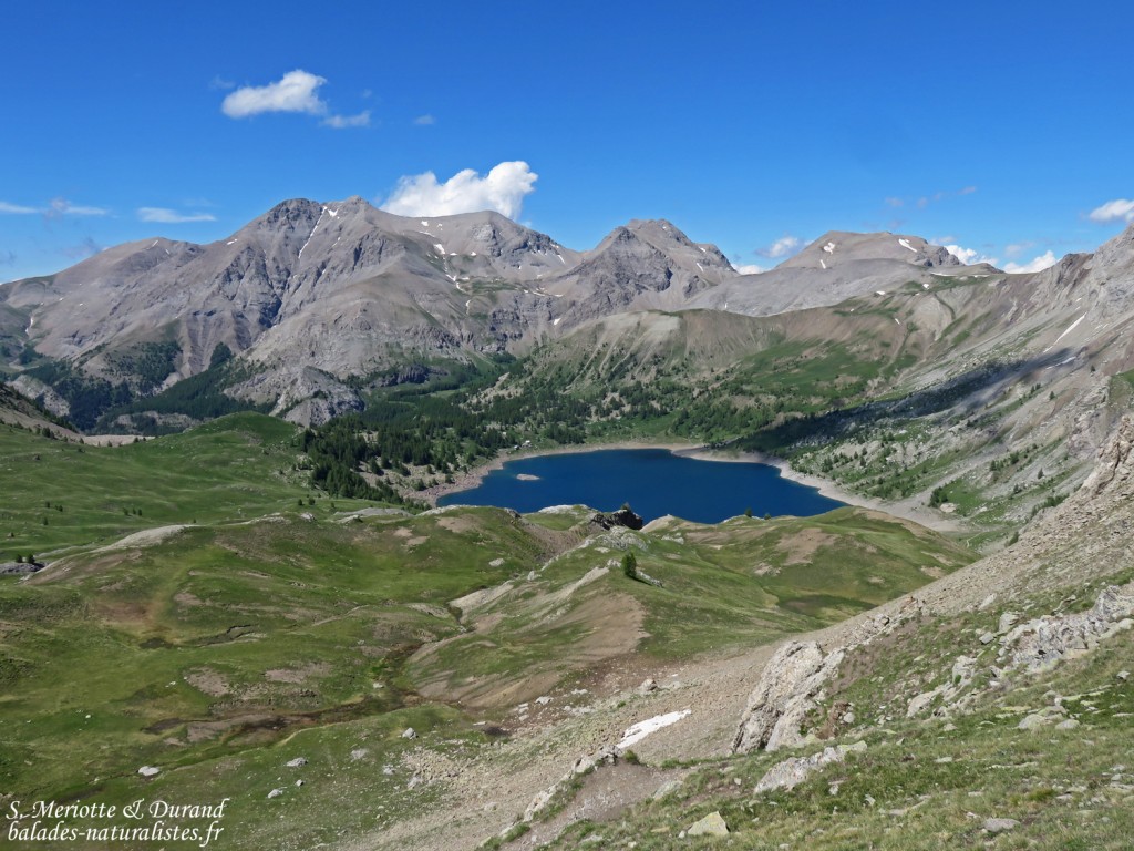 Lac d'Allos vu depuis le col des Encombrettes, juin 2016